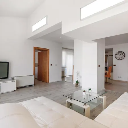 Cozy In With House Sea View Kastav