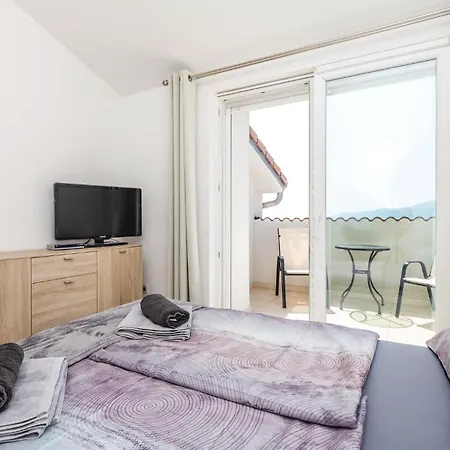 Holiday home Cozy In With House Sea View