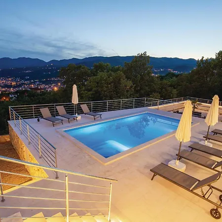 Holiday home Cozy In With House Sea View