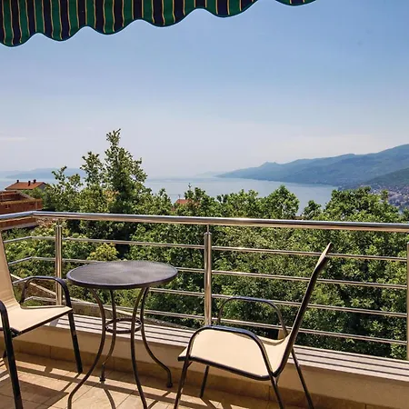 Cozy In With House Sea View Holiday home *