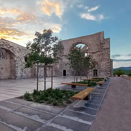 Cozy In With House Sea View Holiday home *